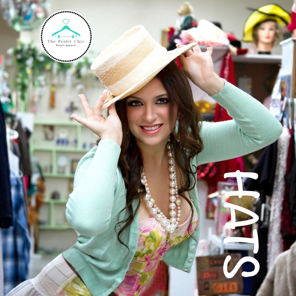 Mark This Closet For New Arrivales And Good Deals. - image 1